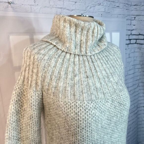 Madewell Turtleneck Knit-rib Long Sleeve Drawstring Hem Mohair Sweater Size XS - Picture 5 of 14